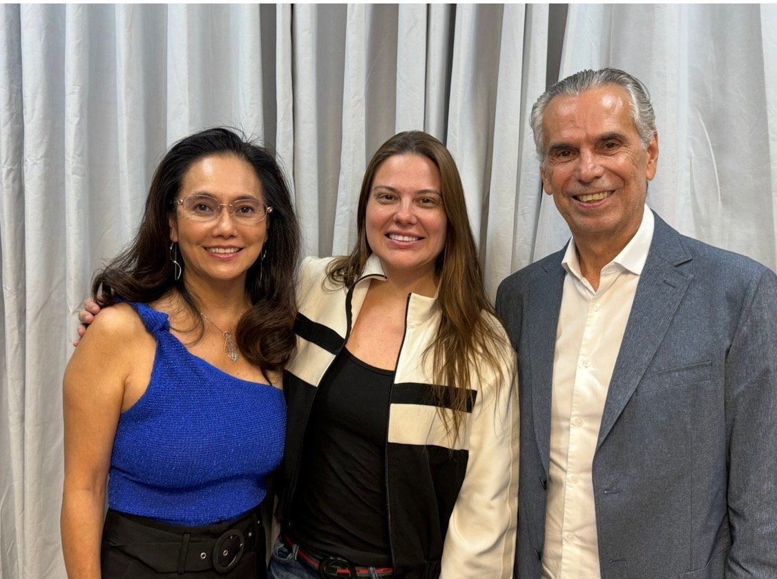 Dra. Maria Paula Tanaka em registro do podcast Ponto Factual